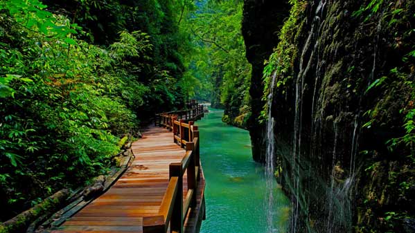 黑山谷旅游